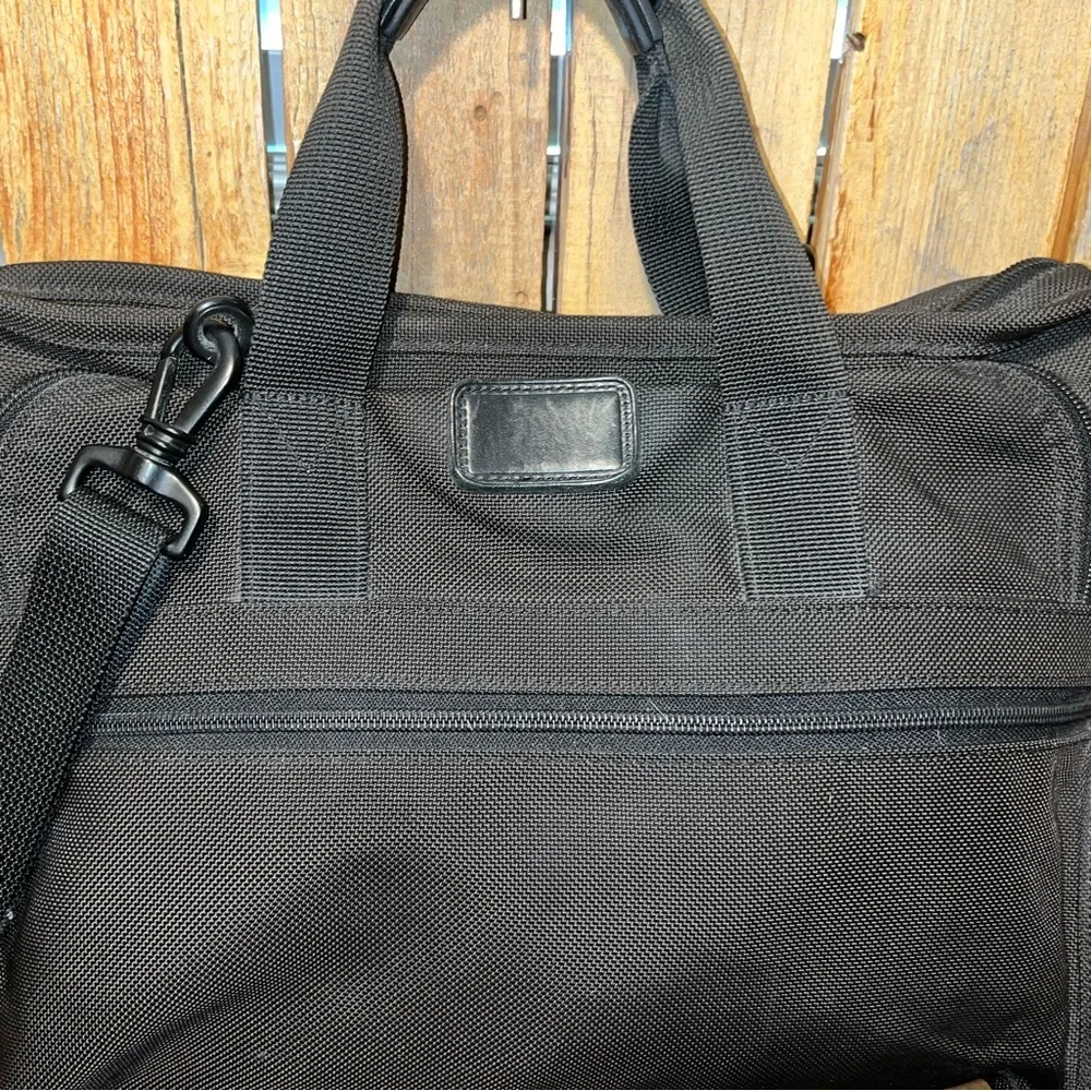 TUMI Slim Laptop Briefcase Bag Black Nylon Shoulder